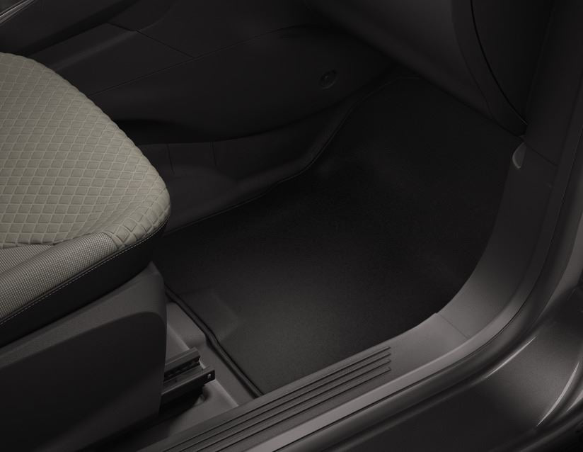your-source-for-personalized-original-ford-transit-courier-tourneo-courier-teppichfusmatten-vorne-schwarz-online-now_1.jpg