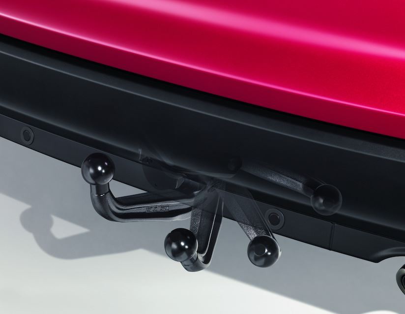 shop-the-official-online-store-of-focus-anhangevorrichtung-mit-schwenkbarem-kugelkopf-inklusive-einbau-5-turer-mit-dieselmotoren-achtung-nur-fur-modell-von-01-2016-bis-09-2017-online-sale_2.jpg